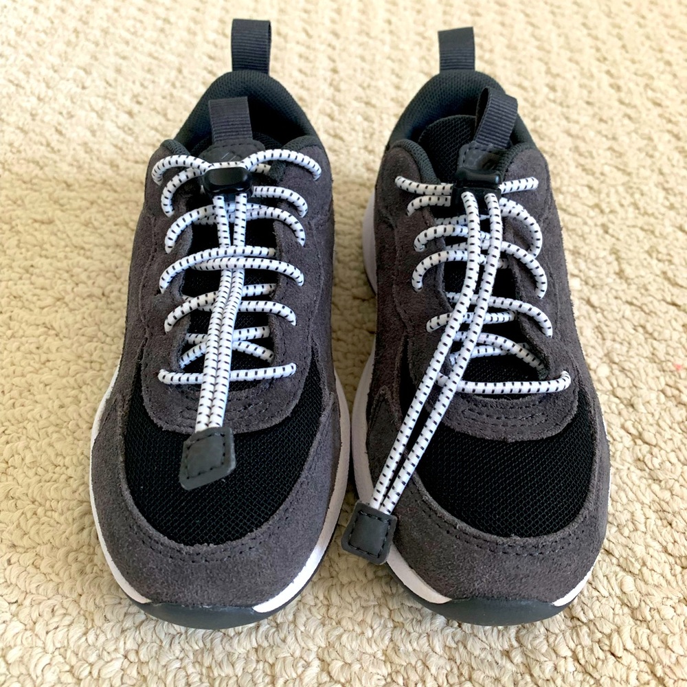 NEW Columbia “Pivot” shoes - Children’s size 12